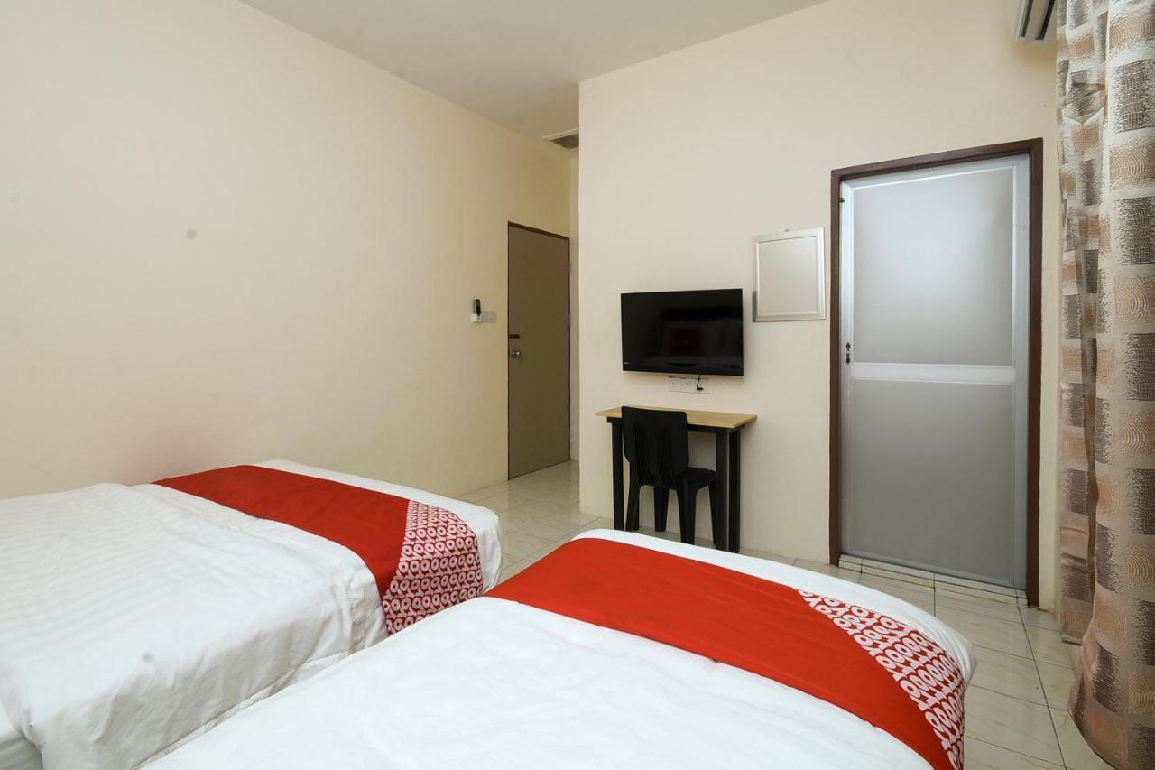 Oyo 90172 Goodwill Homestay Batu Niah Екстериор снимка