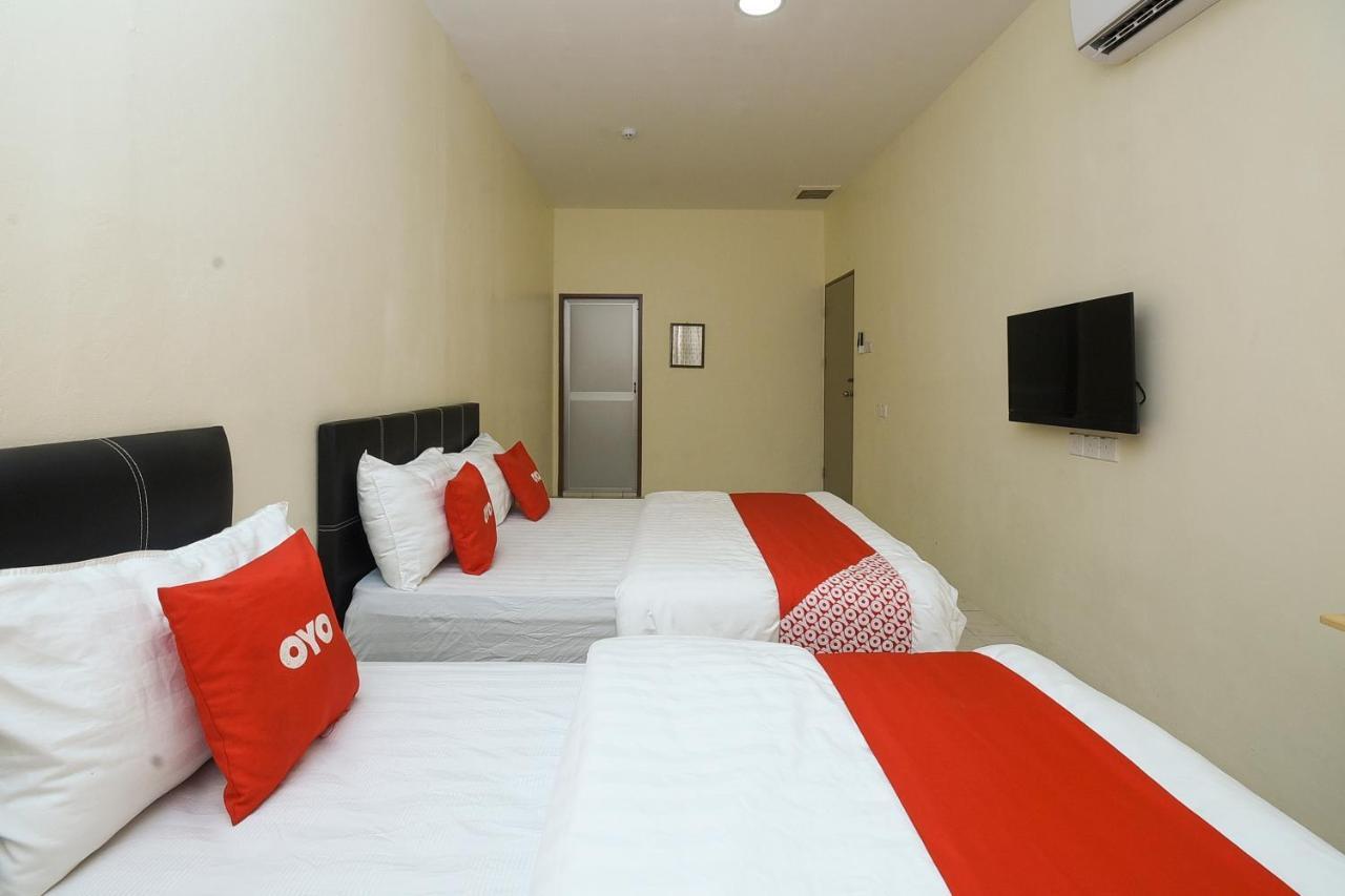 Oyo 90172 Goodwill Homestay Batu Niah Екстериор снимка